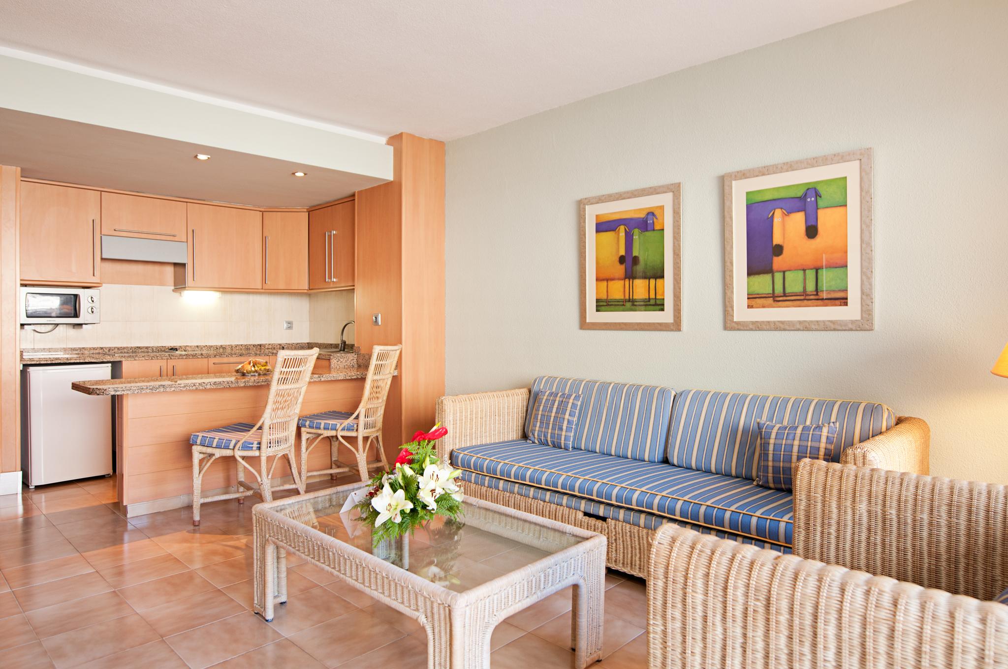 Hotel Livvo Lago Taurito & Aquapark Екстериор снимка