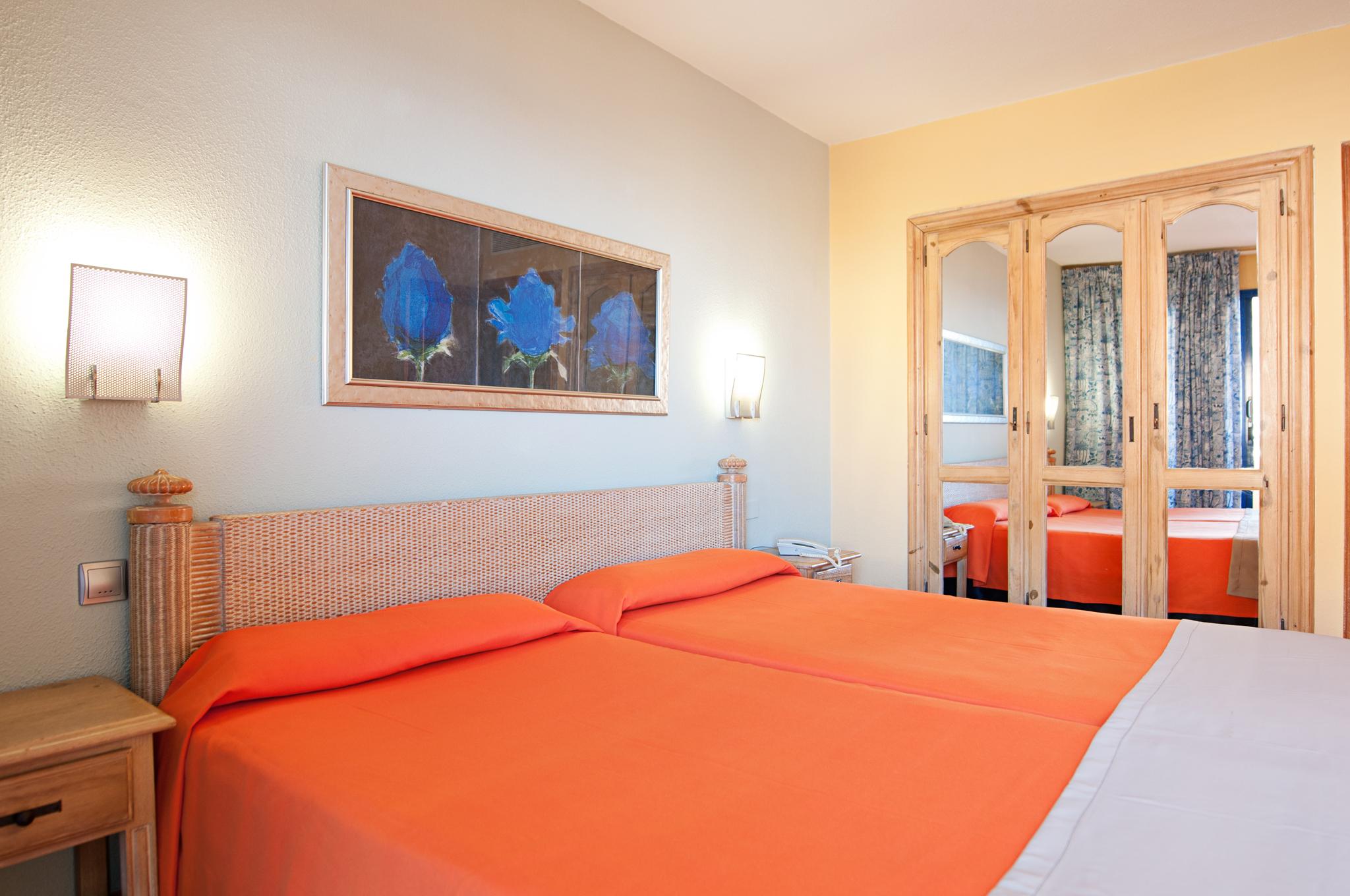 Hotel Livvo Lago Taurito & Aquapark Екстериор снимка