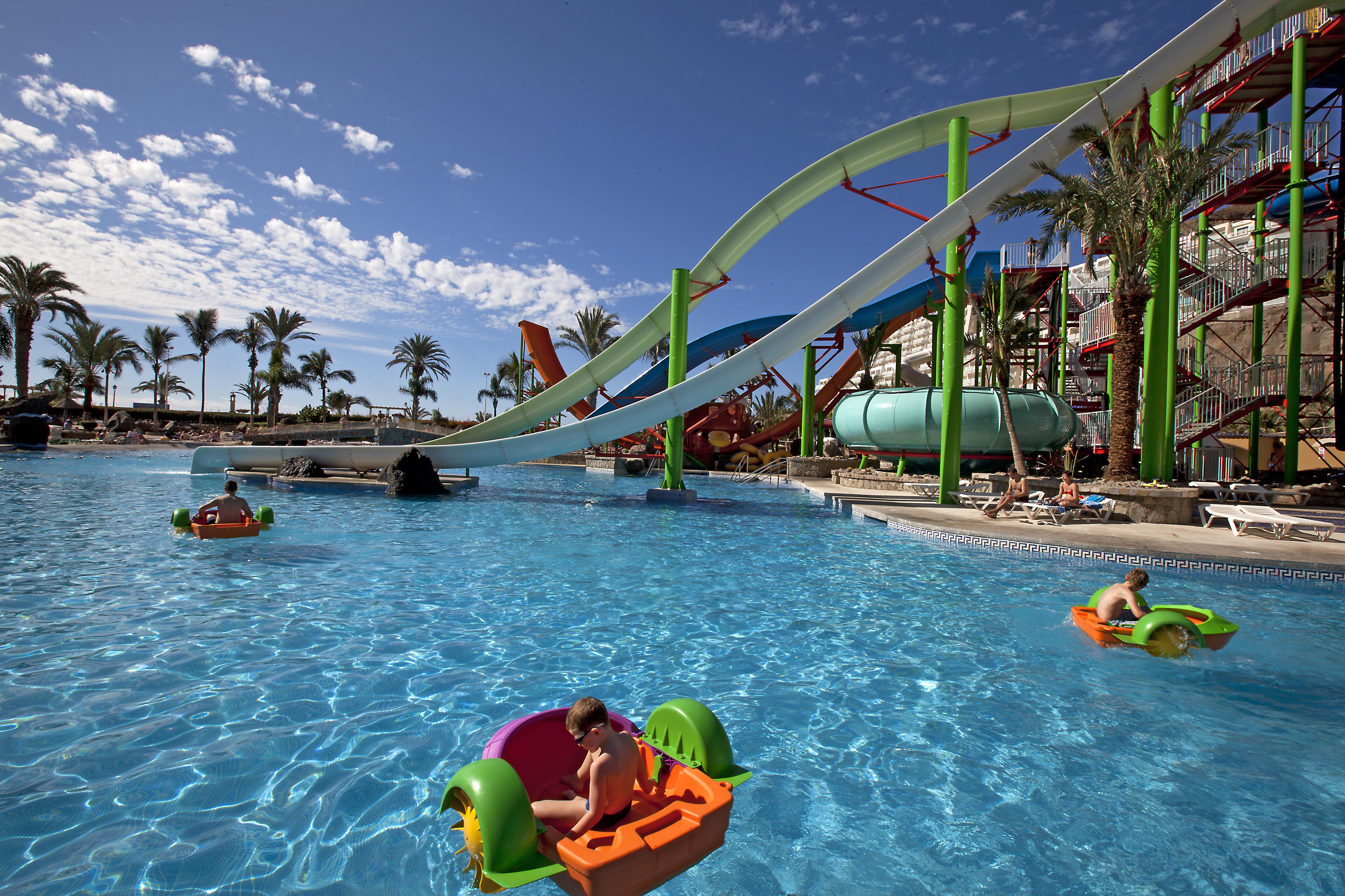 Hotel Livvo Lago Taurito & Aquapark Екстериор снимка