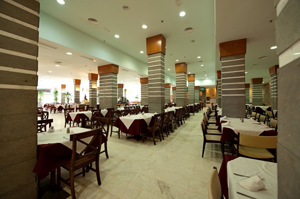 Hotel Livvo Lago Taurito & Aquapark Екстериор снимка