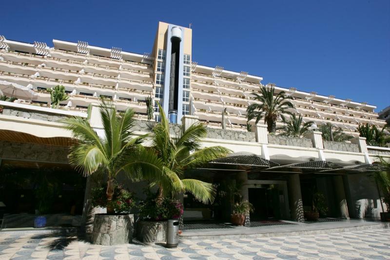 Hotel Livvo Lago Taurito & Aquapark Екстериор снимка